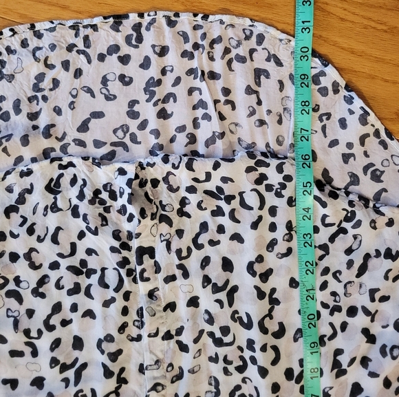 Cloth & Stone Leopard Print Button Down Top, XL - Picture 5 of 7